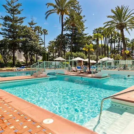 아파트 La Alcazaba Puerto Banus 마르베야